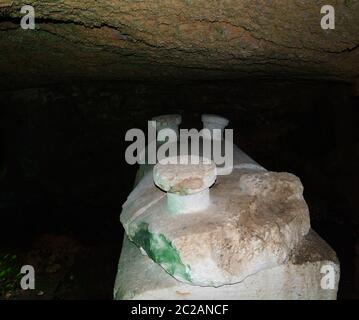 Ruined Kings Grab in Byblos Nekropole, Libanon Stockfoto