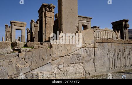 Die archäologische Stätte der alten persischen Stadt, Persepolis; ein UNESCO-Weltkulturerbe, in der Nähe Shiraz, im Iran. Stockfoto