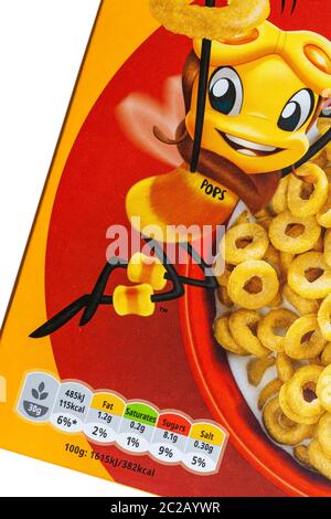 Nährwertangaben Ampelsystem Kennzeichnung mit farbcodiertem System auf Packung von Kelloggs Honey Loops, Honey Bsss Loops Cerealien Stockfoto