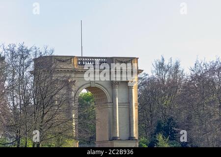Der Corinthian Arch an der Südfront in Stowe, Buckinghamshire, Großbritannien Stockfoto