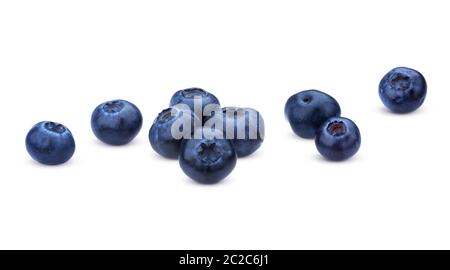 Blueberry isoliert auf weißem Hintergrund. Ein Haufen von frischen Blaubeeren, Nahaufnahme, Sammlung Stockfoto