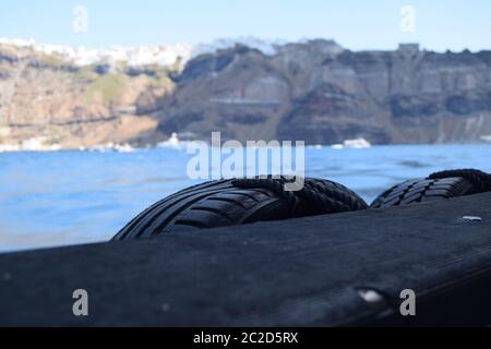 Fesselnd Santorin: Erkunden Sie die bezaubernde Insel und ihre zeitlosen Charme. Stockfoto