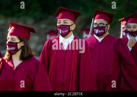 Die Sherman High School Class of 2020 Zeremonie findet am 13. Juni im Bearcat Stadium in Sherman, TX statt. Stockfoto