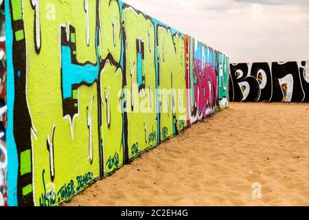 Farbenfrohe Wandgemälde in Venice Beach, Kalifornien. Stockfoto