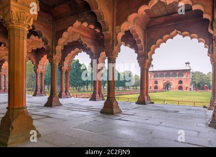 Die Diwan-i-am (Halle des öffentlichen Publikums) im Roten Fort, Delhi, Indien Stockfoto
