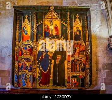 Verzierte Szenen und Innenräume der Kathedrale Santa Maria von Palma, Spanien Stockfoto