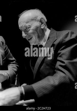 Isaac Bashevis Singer spricht an der Brandeis University in MA in 1985 Stockfoto