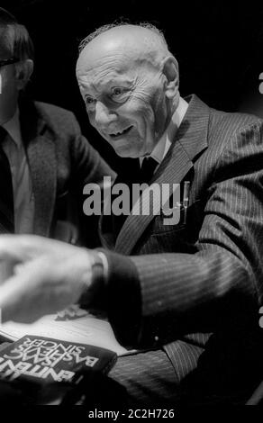 Isaac Bashevis Singer spricht an der Brandeis University in MA in 1985 Stockfoto