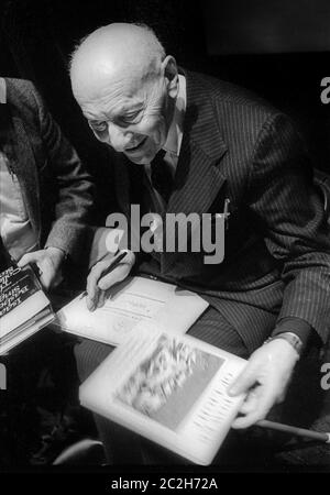 Isaac Bashevis Singer spricht an der Brandeis University in MA in 1985 Stockfoto