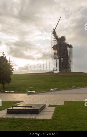 Wolgograd, Russland, August 2019 Mutter Vaterland Denkmal Wolgograd Mamaev Kurgan.Denkmal unter rec Stockfoto