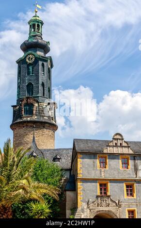 Weimar, Deutschland - das prächtige Gebäude der Stadtburg beherbergt das Schlossmuseum, das europäische Kunst vom Mittelalter bis zum Beginn des 20. Jahrhunderts beleuchtet. Stockfoto