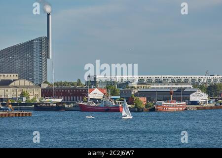 Amager Bakke / Abfallkraftwerk Copenhill in Kopenhagen. Stockfoto