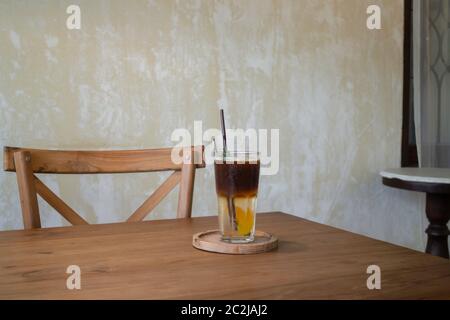 Signature Drink von Eistee pfirsich Kaffee schwarz, Foto Stockfoto