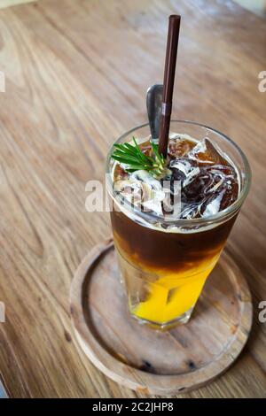 Signature Drink von Eistee pfirsich Kaffee schwarz, Foto Stockfoto