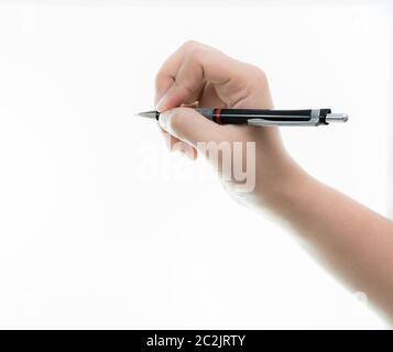 Hand ist schwarzer Stift bereit für Zeichnung auf weißem Hintergrund halten. Stockfoto