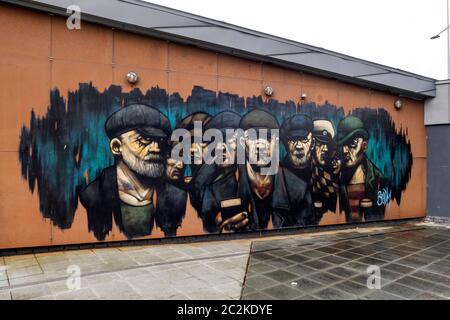 Bunte Wandgemälde in Belfast, Nordirland, Großbritannien, Europa Stockfoto