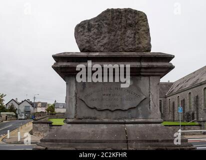 Es wird angenommen, dass der Vertragsstein der Rahmen für die Unterzeichnung des Vertrags von Limerick in Limerick, Republik Irland, Europa ist Stockfoto