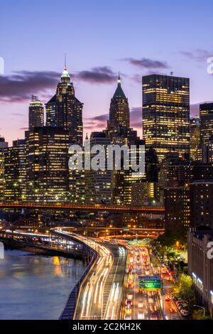 Rush Hour Verkehr auf FDR DR East River in Low Manhattan Stockfoto