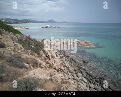 Panorama der Scoglio di Peppino Strand im Süden von Sardinien. Stockfoto