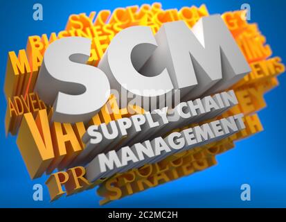 SCM - Supply Chain Management. Die Wörter in weißer Farbe auf Wolke von gelben Wörtern auf blauem Hintergrund. Stockfoto