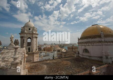 Kathedrale Nueva in Cadiz. Andalusien Stockfoto