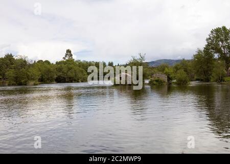 Azenhas de Adaufe, alten Mühlen am Fluss nördlich von portugal Stockfoto