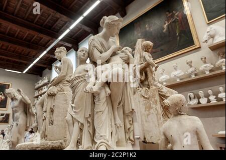 Gipsabgüsse Ausstellung in der Gipsoteca Bartolini in der Galleria dell'Accademia di Firenze (Galerie der Akademie von Florenz), Florenz, Italien Stockfoto