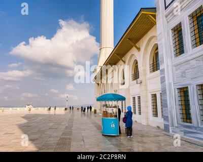 30. Oktober 2019. Istanbul Camlica Moschee. Türkische Camlica Camii. Die größte Moschee in der Türkei. Die neue Moschee und das größte ich Stockfoto