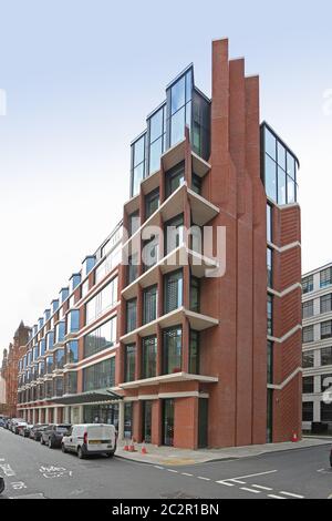 Frontansicht des neuen Gebäudes der Royal National ENT and Eastman Dental Hospitals in der Eastman Street, London, Großbritannien. Stockfoto