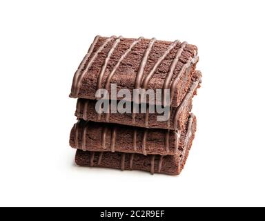 Stapel von Schokolade Fudge Brownies isoliert auf weiß Stockfoto