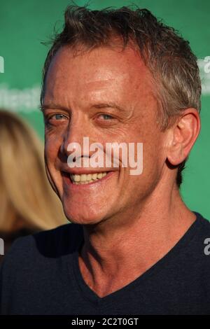 Simon Burke kommt auf dem ‘schwarzen Teppich’ zum Tropfest Australia 2013. Dezember im Centennial Park in Sydney an. Stockfoto