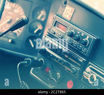 Alte allgemeine LKW Armaturenbrett. Getönten Stockfoto