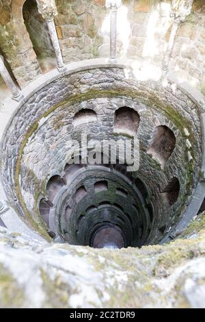 Ansicht des alten Turm mit Wendeltreppe im freien Stockfoto