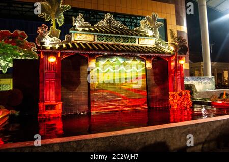 Vietnam traditionelle Wasserpuppe Theatervorstellung in Hoi an Stockfoto