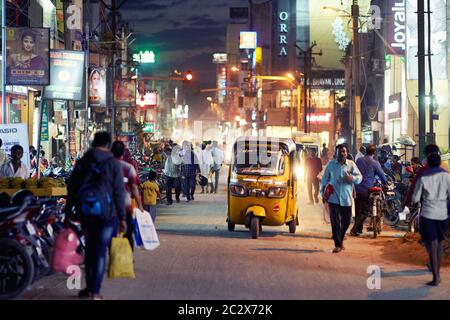 Indische Madurai Stadt in der Nacht. Dezember 2019 Stockfoto