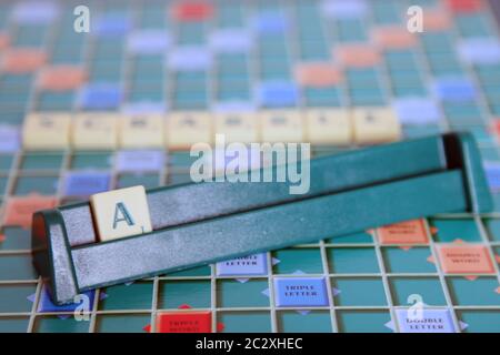 Scrabbles Buchstaben Kachel - Buchstabe Zeichen A Stockfoto