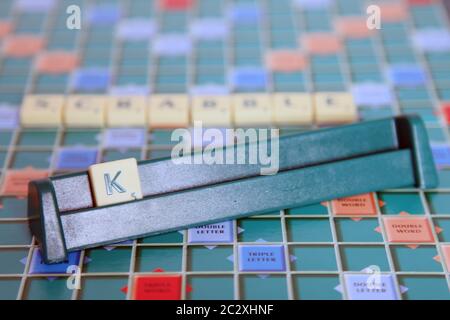 Scrabbles Buchstaben Kachel - Buchstabe Buchstabe K Stockfoto