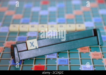 Scrabbles Buchstaben Kachel - Buchstabe Zeichen X Stockfoto