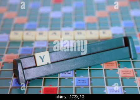 Scrabbles Buchstaben Kachel - Buchstabe Zeichen Y Stockfoto