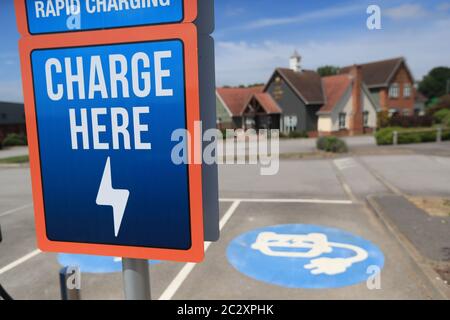 Engenie Elektrofahrzeug Schnellladestelle Stockfoto