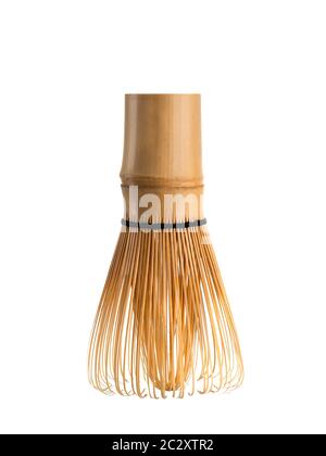 Bambus Matcha Tee Schneebesen oder Chasen isoliert weiß Stockfoto