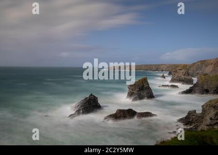 Carnewas and Bedruthan Steps ist ein Küstenabschnitt an der nordkornischen Küste zwischen Padstow Stockfoto