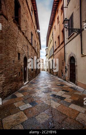 Volterra mittelalterliche Stadt in der Toskana traditionellen malerischen Häuser Gasse Italien Stockfoto