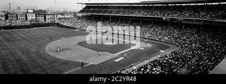 Baseball-Spiel im Wrigley Field, Chicago, Illinois, USA Stockfoto