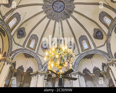 Die kleine Hagia Sophia Moschee, auch bekannt als Kucuk Aya Sofya, in Istanbul, Türkei. Früher byzantinische Kirche der Heiligen Sergius Stockfoto