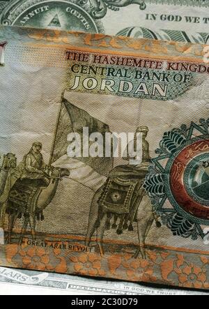 Jordanischer Dinar und US-Dollar Stockfoto