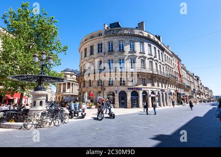 Crédit Mutuel du Sud Ouest, Cours de l'Intendance, Bordeaux, Gironde, Aquitanien, Frankreich Stockfoto