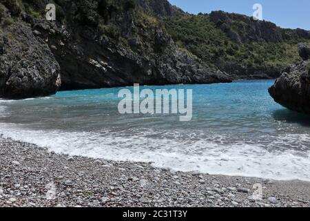 Marina di Camerota - Spiaggia di Cala Bianca Stockfoto