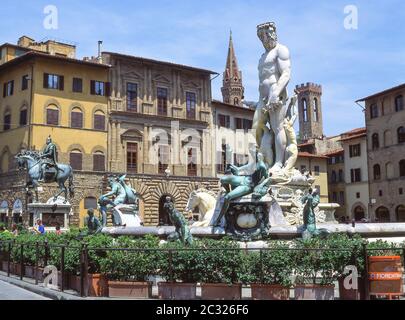 Neptunbrunnen (Fontana del Nettuno), Piazza della Signoria, Florenz (Firenze), Toskana, Italien Stockfoto