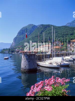 Hafenansicht auf Comer See, Menaggio, Provinz Como, Lombardei Region, Italien Stockfoto